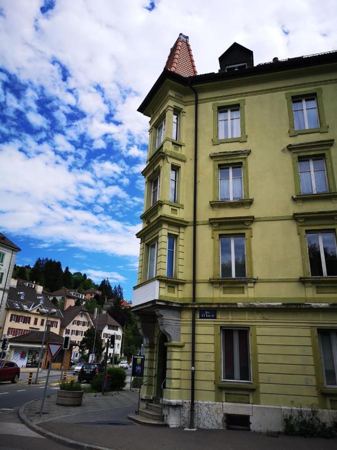Le Locle : Bel Appartement Chaleureux Dış mekan fotoğraf